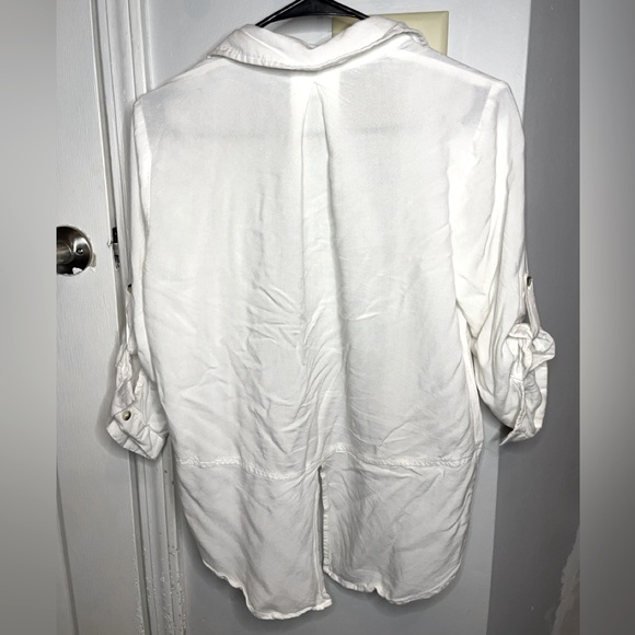 cute white button down - Picture 2 of 3